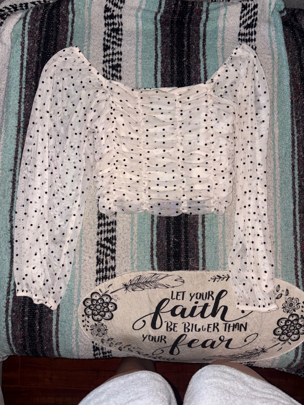 Subcategory selection for women's sweater image